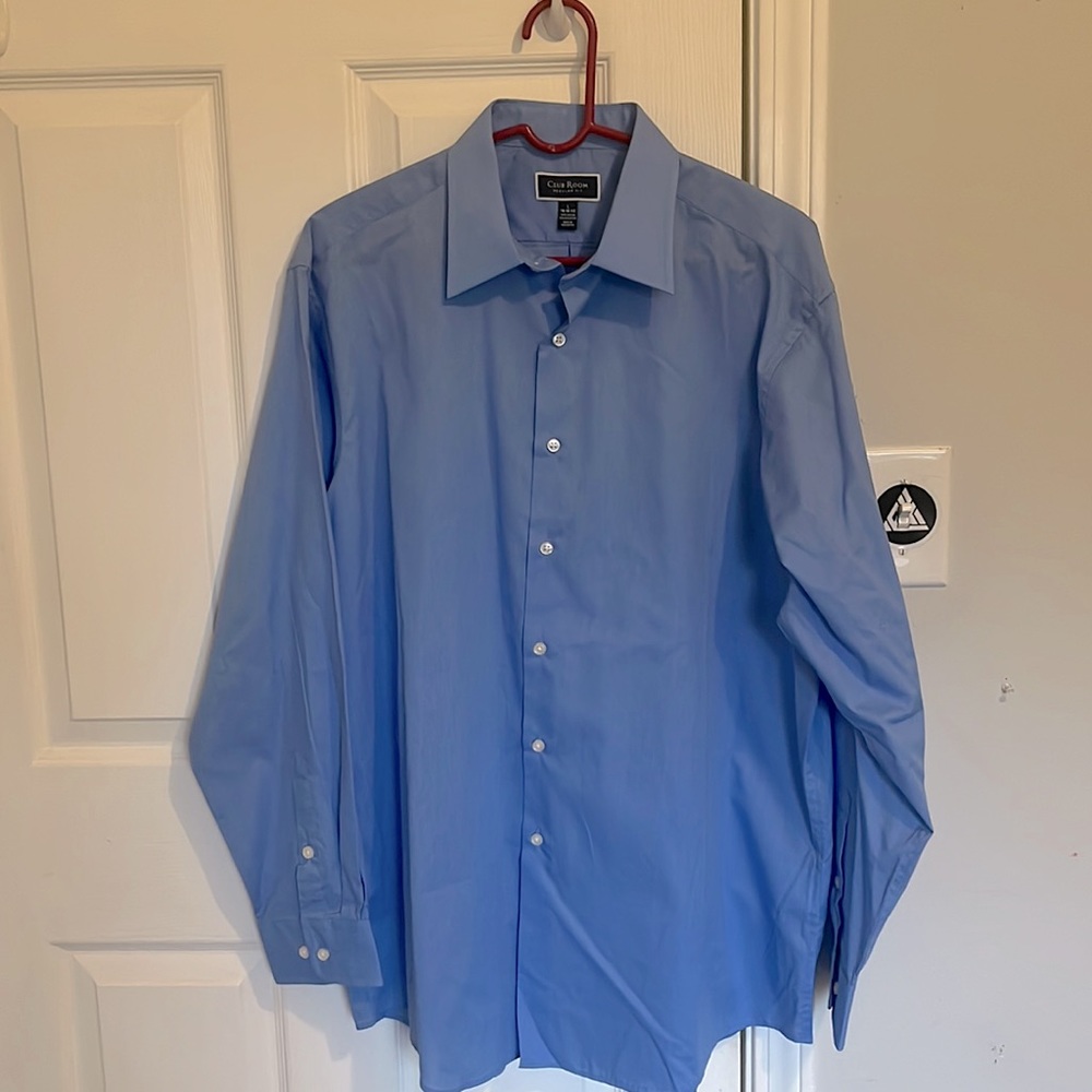 Men’s large blue dress shirt. Never been worn.  Club room
